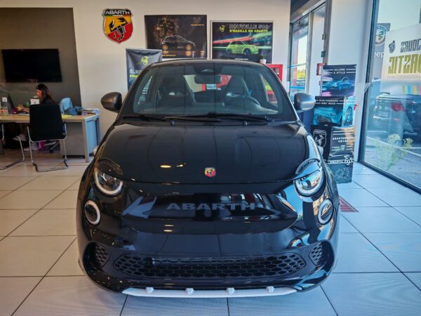 Abarth 500e Berline PACK 42kWh – Image 2