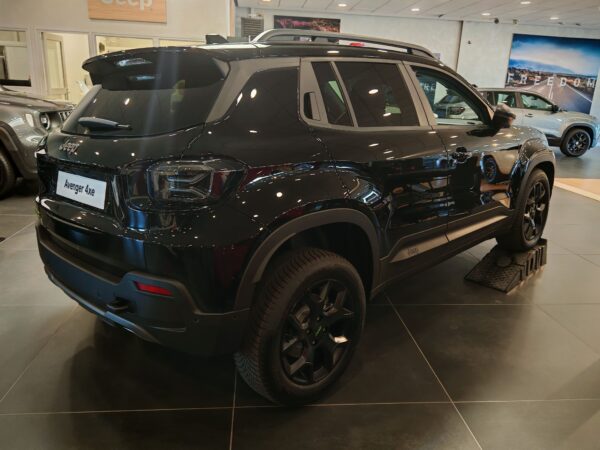 Jeep Avenger 4xe OVERLAND 1.2 Turbo T3 145ch BVR6 – Image 2
