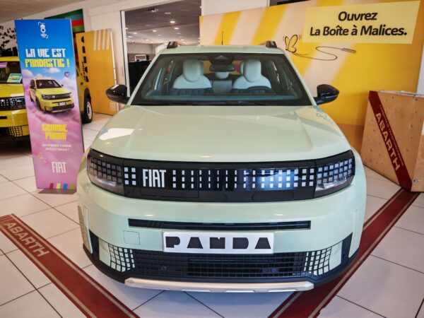 Fiat Grande Panda 44kWh 113ch LA PRIMA – Image 2