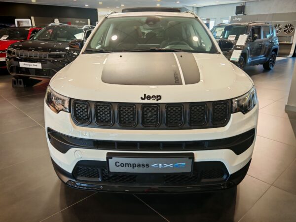 Jeep Compass 4xe hybride rechargeable NORTH STAR 1.3L Turbo T4 240ch BVA6 – Image 2