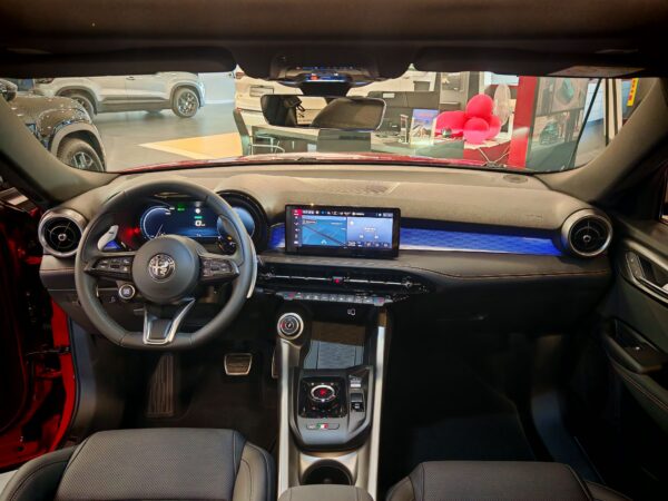Alfa Romeo Tonale hybride 1.5L 160ch VELOCE – Image 5