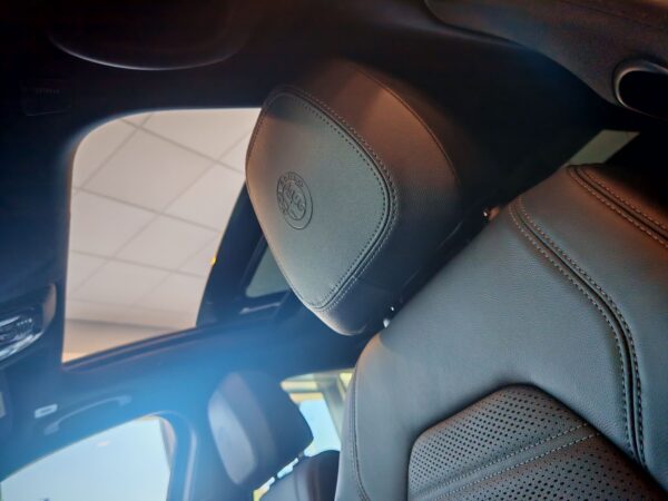 Alfa Romeo Giulia 2.2L Diesel 210ch AT8 Q4 VELOCE – Image 8