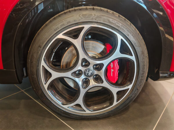 Alfa Romeo Tonale hybride 1.5L 160ch VELOCE – Image 6