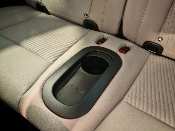 Fiat 500e Berline 42kWh GIORGIO ARMANI – Image 11