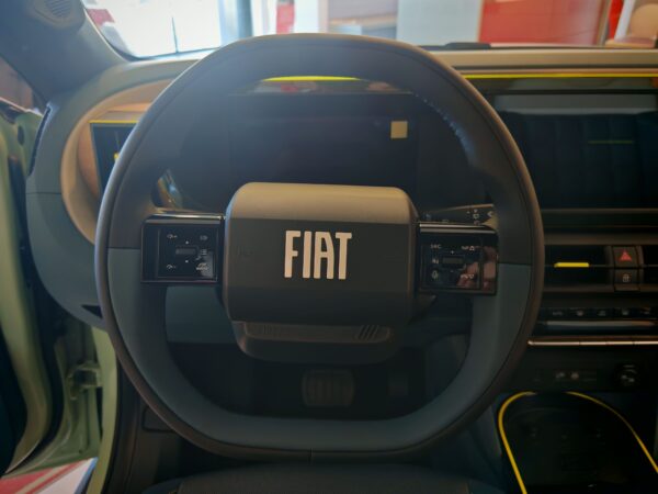 Fiat Grande Panda 44kWh 113ch LA PRIMA – Image 12