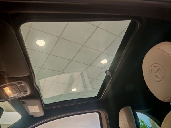 Fiat 500e Berline 42kWh GIORGIO ARMANI – Image 14