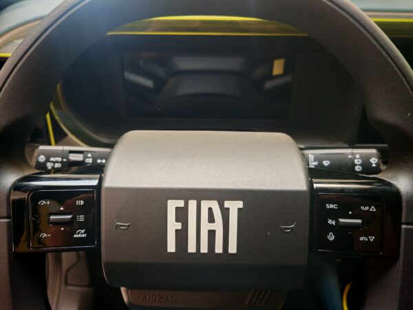 Fiat Grande Panda 44kWh 113ch RED – Image 16
