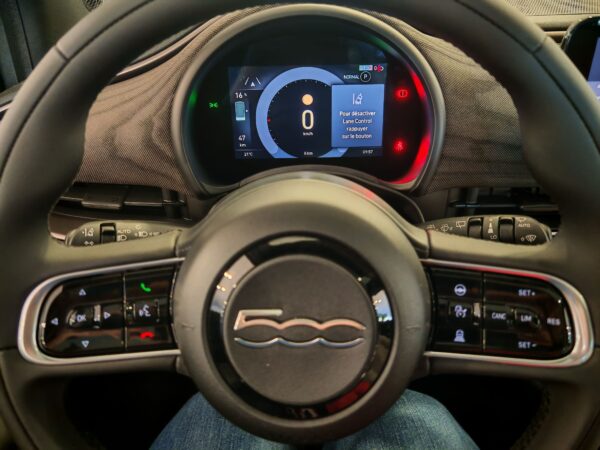 Fiat 500e Berline 42kWh GIORGIO ARMANI – Image 19