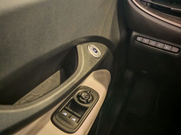 Fiat 500e Berline 42kWh GIORGIO ARMANI – Image 20