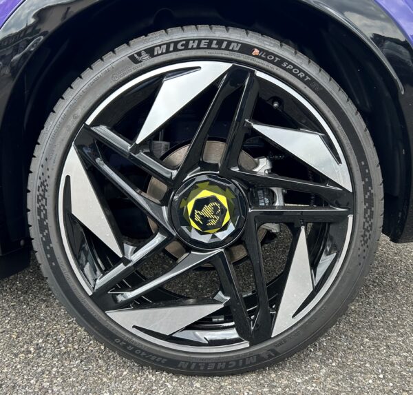 ABARTH 600 e 280ch 54kWh Scorpionissima – Image 4