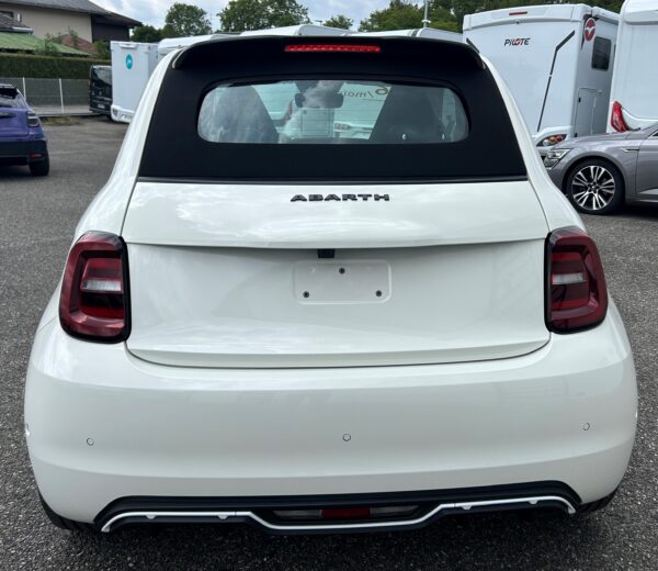ABARTH 500C e 155ch Turismo – Image 2